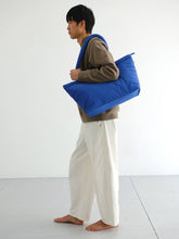 Load image into Gallery viewer, Bolsa Nuage: Azul cobalto