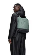 Cargar imagen en el visor de la galería, Otaru Hobo Backpack - Sage