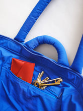 Load image into Gallery viewer, Bolsa Nuage: Azul cobalto