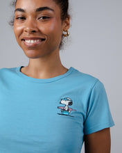 Load image into Gallery viewer, Peanuts Beach Tee Blue