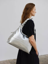 Load image into Gallery viewer, Bolsa Nicole: Plata