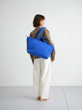 Load image into Gallery viewer, Bolsa Nuage: Azul cobalto