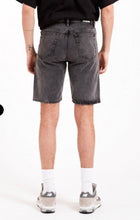Cargar imagen en el visor de la galería, Dash Shorts - Night Grey