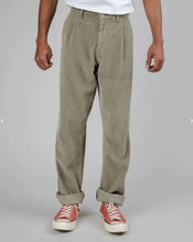 Load image into Gallery viewer, Pantalón de Pana con Pinzas - Pale Green