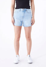 Cargar imagen en el visor de la galería, Nora Shorts - Stream Light Used