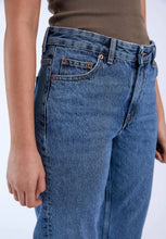 Load image into Gallery viewer, Arch - Canyon Mid Used