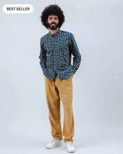 Cargar imagen en el visor de la galería, Camisa Regular Peanuts Astronaut Azul