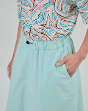 Load image into Gallery viewer, Falda Midi Elastic Comfy Verde Claro