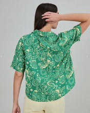 Load image into Gallery viewer, Blusa Corta Asis Percales