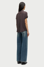 Load image into Gallery viewer, Majan ss shirt 9942 - Black Coffee