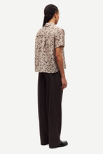 Load image into Gallery viewer, Saminna SS Shirt - Stones Aluminum