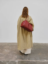 Load image into Gallery viewer, Bolso Brooklyn: Rojo cereza