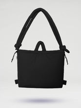 Cargar imagen en el visor de la galería, Bolsa blanda Ona grande: Coral