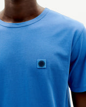 Cargar imagen en el visor de la galería, Heritage Blue Big Sol T-Shirt