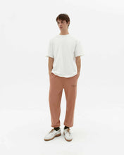 Load image into Gallery viewer, Camiseta blanca Cutre Heart Aaron