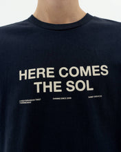 Cargar imagen en el visor de la galería, Camiseta Sol Navy Zach