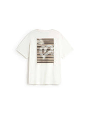 Cargar imagen en el visor de la galería, Camiseta grafitti Aaron R