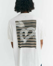 Cargar imagen en el visor de la galería, Camiseta grafitti Aaron R