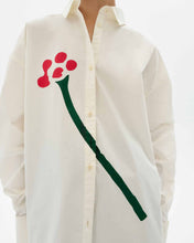 Cargar imagen en el visor de la galería, Blusa popelin flower Juana