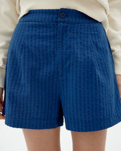 Cargar imagen en el visor de la galería, Shorts Cobalto Narciso