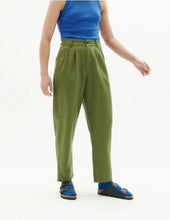 Cargar imagen en el visor de la galería, Forest Green Hemp RINA PANTS - lacontra
