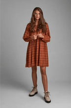 Load image into Gallery viewer, Nubethesda Dress - lacontra