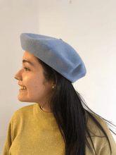 Cargar imagen en el visor de la galería, Light Blue Beret Dame Lining - lacontra
