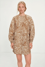 Cargar imagen en el visor de la galería, Aram short dress aop 10783 - lacontra