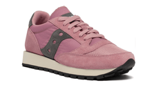 Cargar imagen en el visor de la galería, Jazz Vintage Suede Logo Pink/Grey Women - lacontra