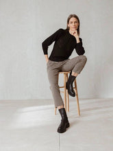 Load image into Gallery viewer, PANTALÓN CHINO CUADROS - lacontra