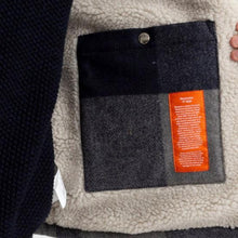 Cargar imagen en el visor de la galería, RVLT - Padded Overshirt - lacontra