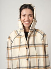 Load image into Gallery viewer, Camil Coat - Sand Check - lacontra