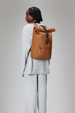 Load image into Gallery viewer, Rolltop Rucksack - Rust
