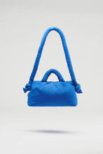 Load image into Gallery viewer, Bolsa blanda MiniOna: Azul cobalto
