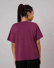 Load image into Gallery viewer, Antonay Oversize FLEURS T-shirt PRUNE
