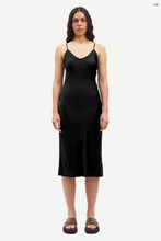 Load image into Gallery viewer, Sasharon Strap Dress - Black
