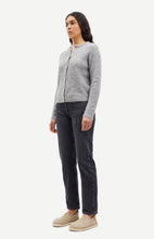 Load image into Gallery viewer, Nor Short Cardigan - Grey Melange
