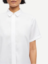 Cargar imagen en el visor de la galería, Mina Shirt - White
