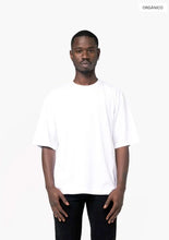 Load image into Gallery viewer, Camiseta oversize blanca algodón orgánico

