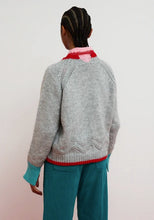 Cargar imagen en el visor de la galería, Jersey Serpentine Gris
