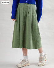 Load image into Gallery viewer, Falda Midi de Cuadros Verde Oliva
