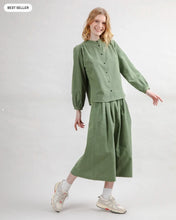 Load image into Gallery viewer, Falda Midi de Cuadros Verde Oliva
