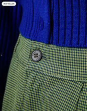 Load image into Gallery viewer, Falda Midi de Cuadros Verde Oliva

