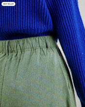 Load image into Gallery viewer, Falda Midi de Cuadros Verde Oliva
