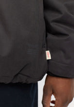 Cargar imagen en el visor de la galería, Padded City Jacket / 7878 - Black
