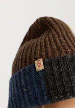 Load image into Gallery viewer, Beanie Melange / 9329 - Black
