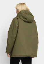 Load image into Gallery viewer, Hooded Jacket / 77339 - Army
