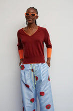 Load image into Gallery viewer, Jersey Chispa Vino
