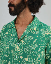 Load image into Gallery viewer, Camisa Aloha Asis Percales Crocodylus - Verde
