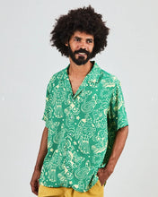 Load image into Gallery viewer, Camisa Aloha Asis Percales Crocodylus - Verde
